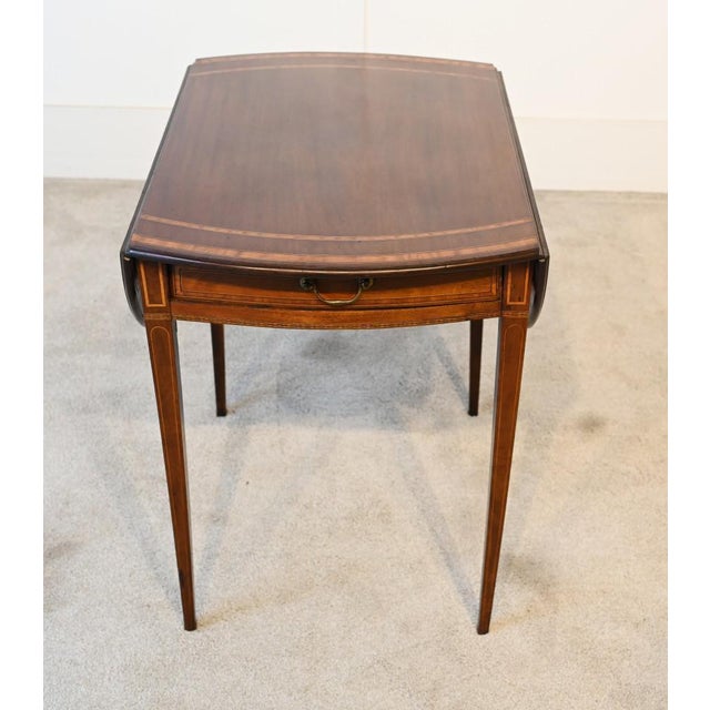 Wood Georgian Sheraton Pembroke Table Drop Leaf, 1790s For Sale - Image 7 of 11