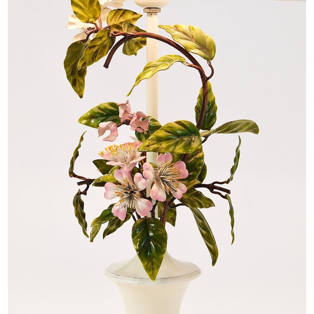 Italian Hand Painted Table Lamp, 1950s For Sale - Image 4 of 18