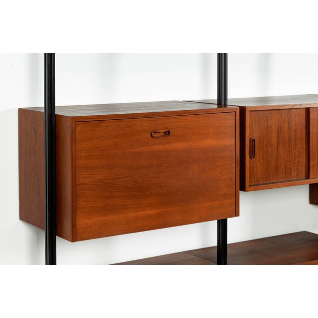 Early Production George Nelson Omni Three-Bay Modular Walnut Wall Unit by Structural Products, Circa 1961 For Sale - Image 11 of 18