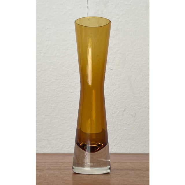 Glass Mid-Century Modern Diabolo Glass Vase from Riihimäki Lasi, 1960s For Sale - Image 7 of 15