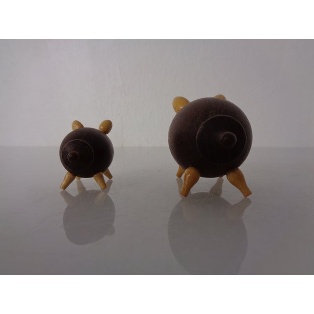Vintage Pig-Shaped Teak Salt and Pepper Shakers, Denmark, 1960s, Set of 2 For Sale - Image 9 of 10