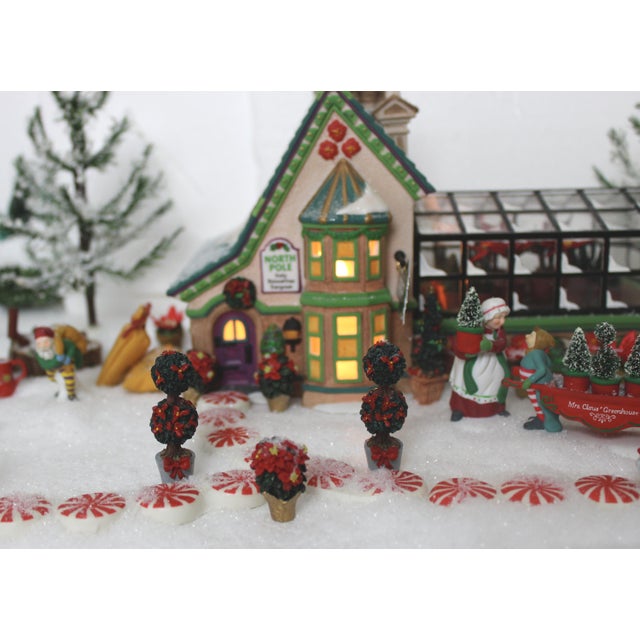 Mrs. Claus’ Greenhouse Diorama – Moore’s North Pole Storybook Collector’s Edition With Signed Book & Coa For Sale - Image 15 of 18