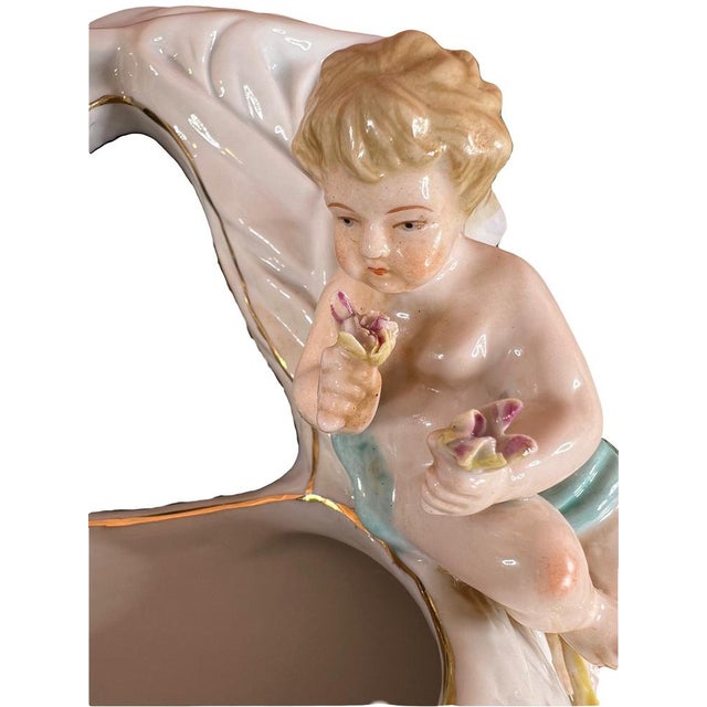 1920s Putti Wall Decor in Meissen Porcelain, 1920s For Sale - Image 5 of 9