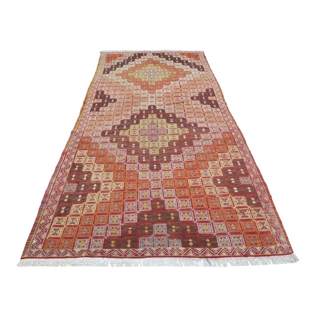 1960s Salmon Coloured Oushak Kilim Rug - 60"x126" For Sale