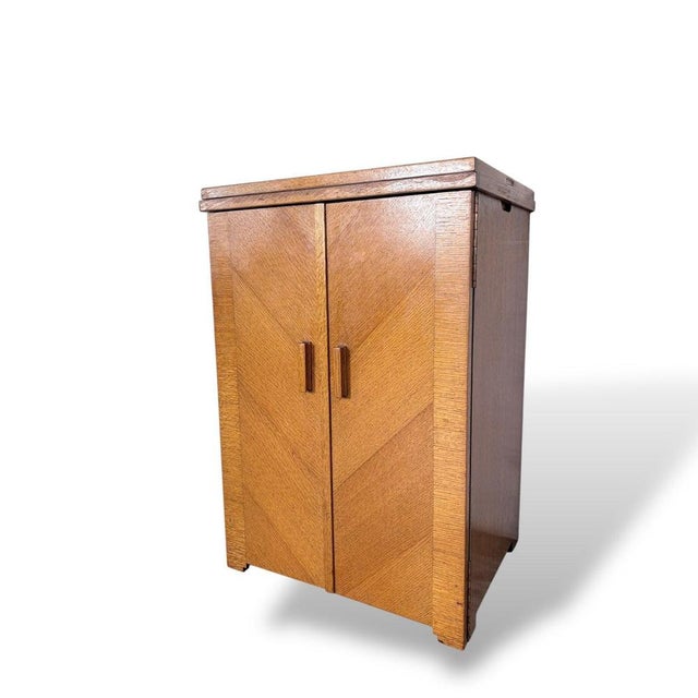 Antique Oak Sewing Machine Cabinet from Singer For Sale - Image 9 of 11