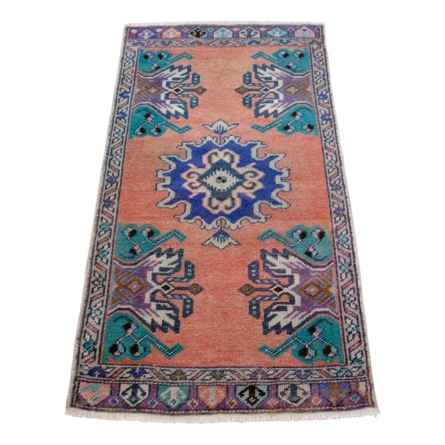 1970s Hand Knotted Low Pile Wool Turkish Small Rug Faded Mat Entry Decor, Bath Mat - 1'8'' X 3' For Sale - Image 5 of 14