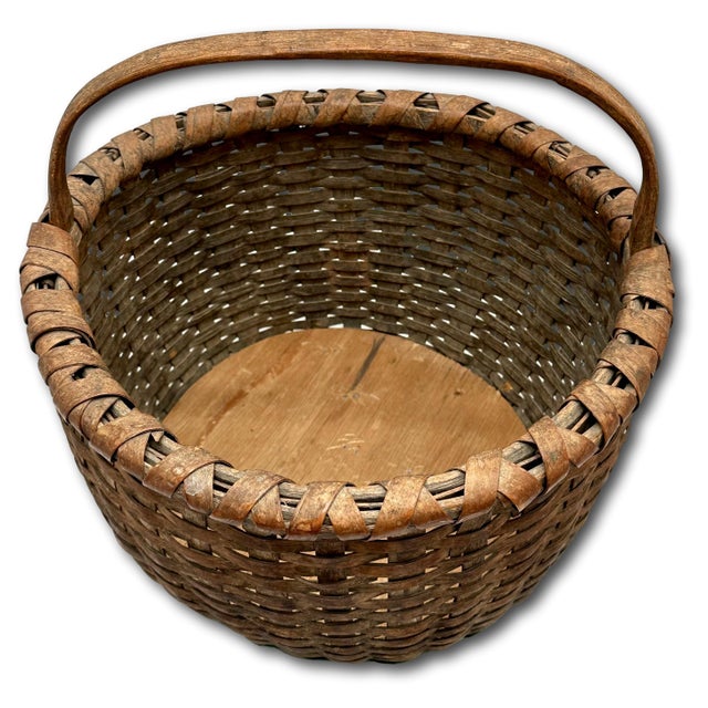 Antique Late 1800s American Heavy Gauge Hand Woven Ash Splint Utility Basket - Great Original Aged Patina For Sale - Image 9 of 12