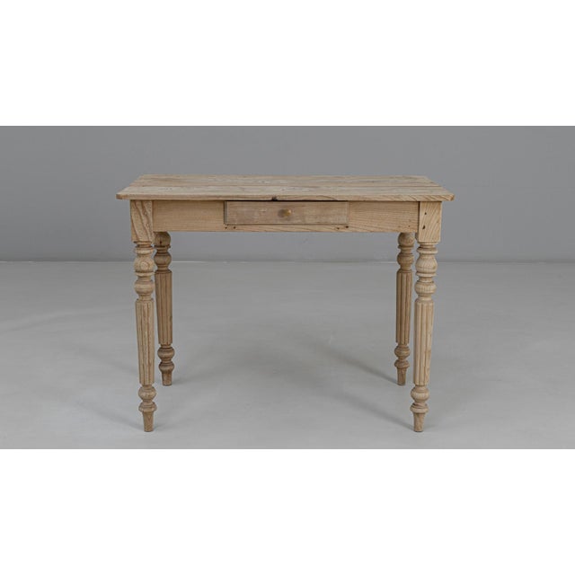 19th Century French Louis XVI Wooden Writing Table With Drawer For Sale - Image 4 of 18