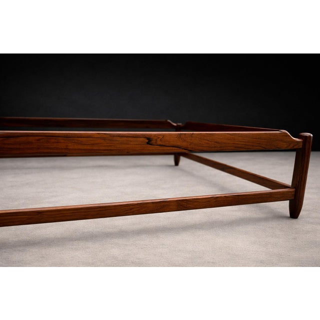Coffee Table in Solid Rosewood & Marble by Jorge Jabour for Móveis Cantu, Brazilian Modern, 1960s – Lot 645 For Sale - Image 13 of 14