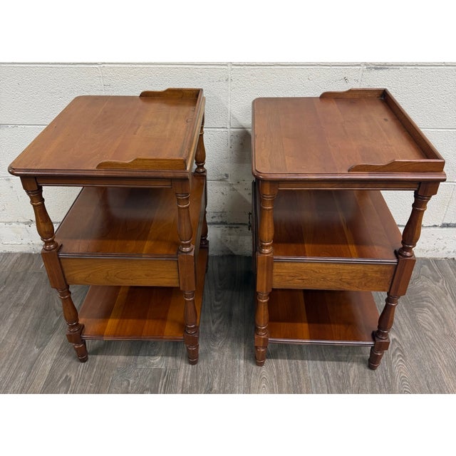 Vintage Pennsylvania House Colonial Style Hard Rock Maple Nightstands - Pair For Sale In Kansas City - Image 6 of 17