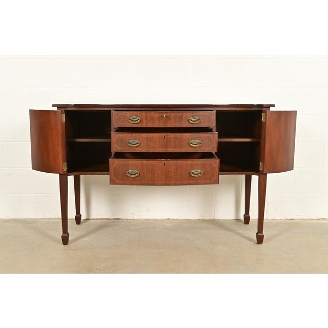 1970s Kittinger Federal Inlaid Mahogany Serpentine Front Sideboard Credenza For Sale - Image 5 of 16