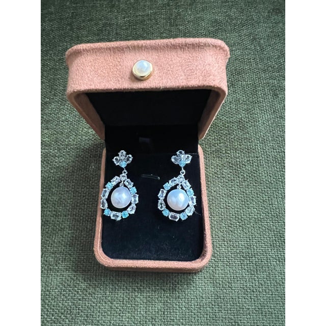Baroque Bochic "Orient" Blue & White Topaz White Pearls Earrings Set 18K Gold & Silver For Sale - Image 3 of 10