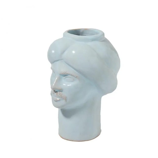 To create our suleiman, we merged the craftsmanship of the tradition of caltagirone with a modern aesthetic sensibility....