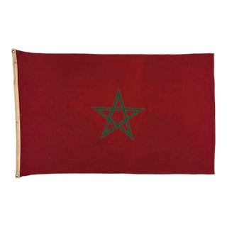 Vintage Cotton Flag of Morocco With Sewn Star For Sale