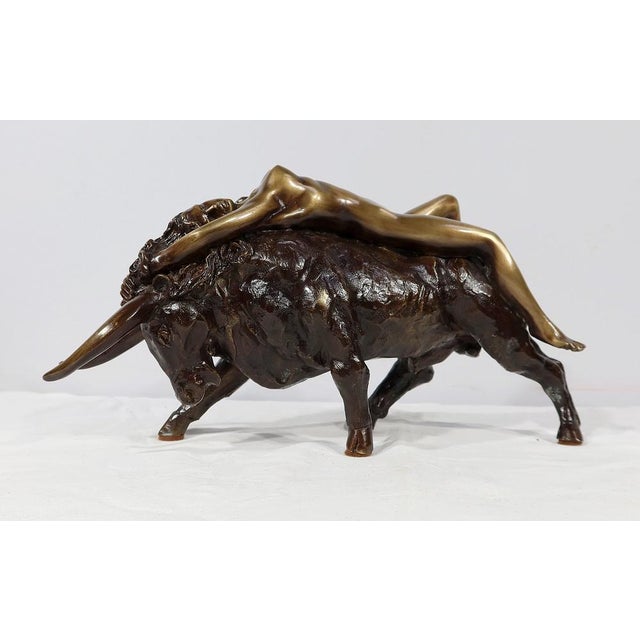Majera, La Déesse Europe rencontrant le Taureau, 20th Century, Bronze For Sale - Image 4 of 18