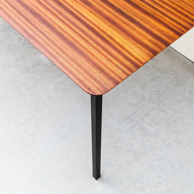 Wood Restored Mid Century Sapele Mahogany Dining Table Attributed to d.s. Vorster of South Africa For Sale - Image 7 of 17