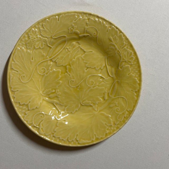 Late 20th Century Set of 2 Vintage Bordallo Pinheiro Plates with Bunny