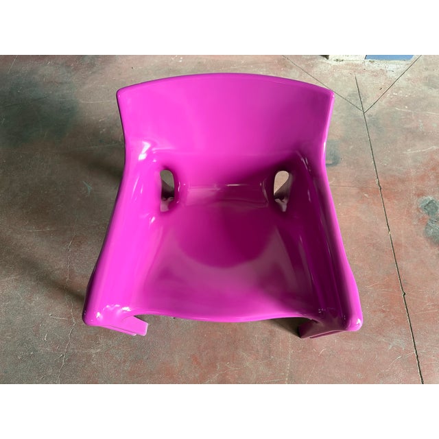 Purple Model Vicario Chair by Vico Magistretti for Artemide, 1970s For Sale - Image 3 of 9