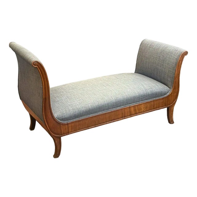 French Empire Day Bed or Window Seat Upholstered in Linen on Walnut Frame For Sale