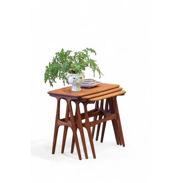 1970s Danish No. 40 Nesting Tables in Teak by Erling Torvits for Heltborg Møbler, 1960s, Set of 3 For Sale - Image 5 of 18