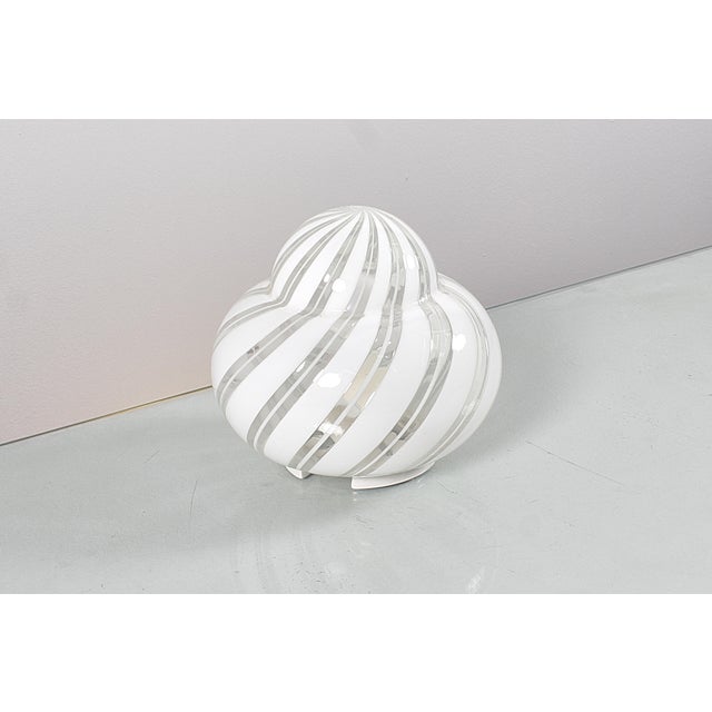 White Mid-Century Murano Glass and Metal Table Lamps by F. Fabbian, Italy, 1970s, Set of 2 For Sale - Image 8 of 16