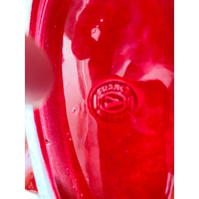 Art Deco ashtray or vide poche in ceramic. Red color. Made in France. Stamped.