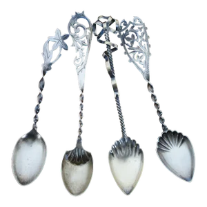 4 Antique Ornate Pierced & Twisted Sugar Coffee Tea Demitasse Spoons 26g