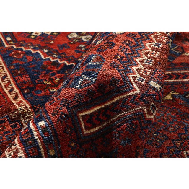 Late 19th Century Persian Shiraz Rug, 04'07 X 06'08 For Sale In Dallas - Image 6 of 10