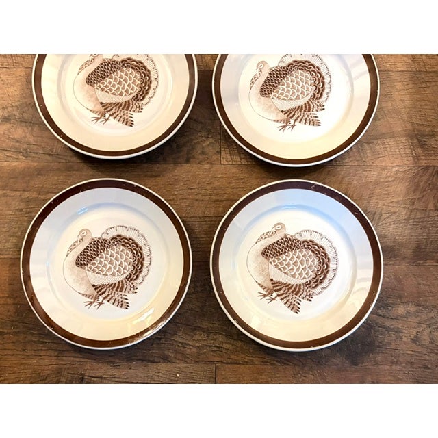 Set of 8 Mid Century Modern Thanksgiving "Turkey Design" Plates Made in Finland by Arabia Signed For Sale In New York - Image 6 of 12