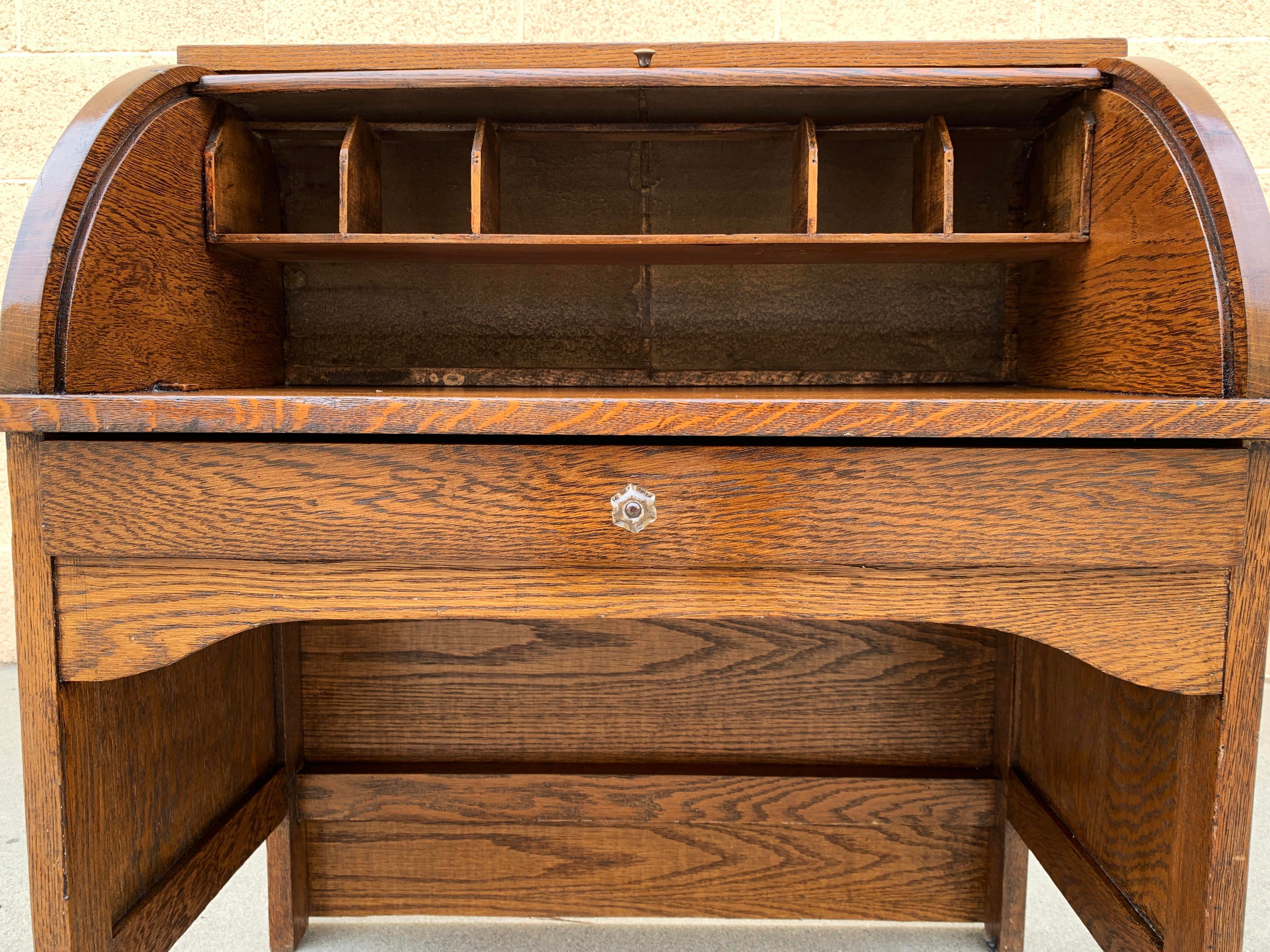 childs roll top desk