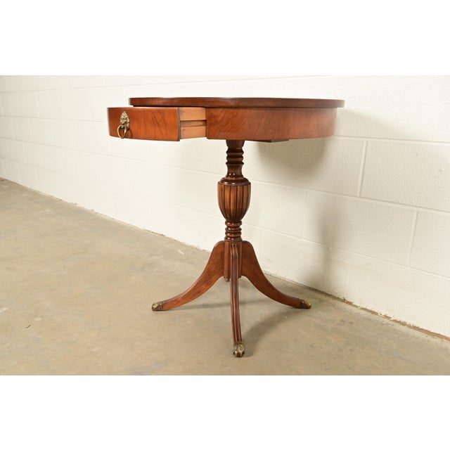 1960s Baker Furniture Style Georgian Carved Walnut Pedestal Drum Side Table or Tea Table, Circa 1960s For Sale - Image 5 of 13