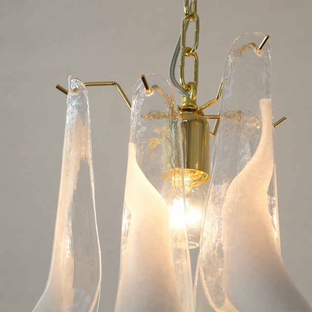 Petal Suspension Lamp in Murano Crystal and White Glass, Italy, 1990s For Sale - Image 6 of 13
