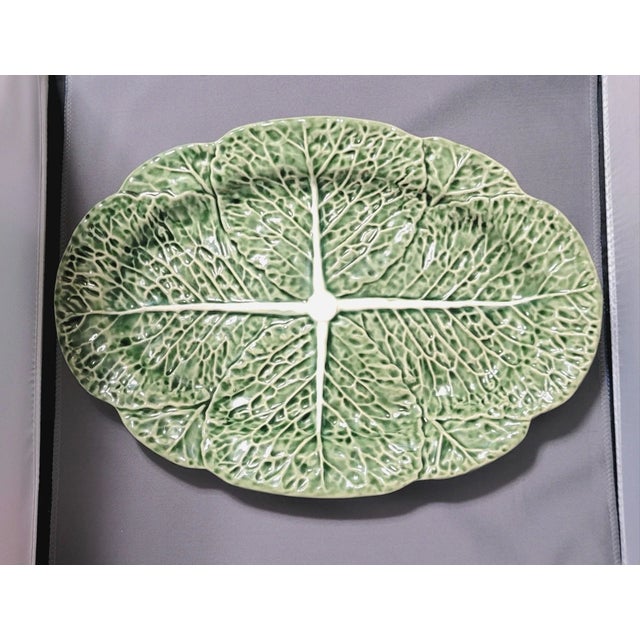 1990s Vintage Bordallo Pinheiro Majolica Cabbage Leaf Serving Platter For Sale - Image 5 of 6