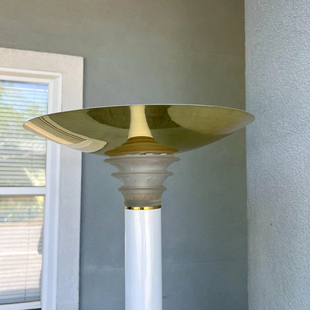 White 1980s Karl Springer Style Postmodern Lucite Glass and Metal Floor Lamp For Sale - Image 8 of 9