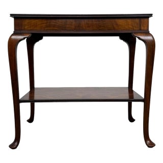 Antique Early 20th Century English Edwardian Burr Walnut Side Table For Sale
