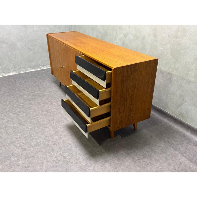 Mid-Century Modern U-460 Sideboard by Jiri Jiroutek for Interior Prague, 1960 For Sale - Image 10 of 12