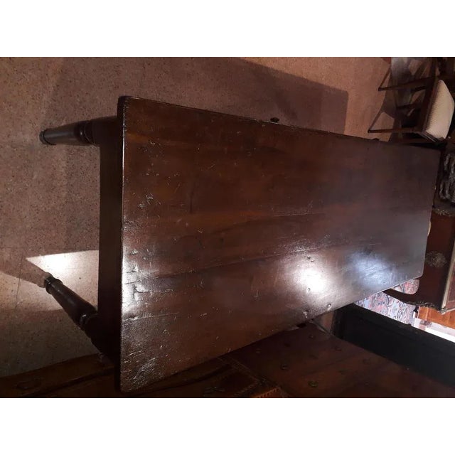 Table Louis Philippe Piedmontese manufacturing in walnut wood, the table was restored by us. It has 2 very capacious...