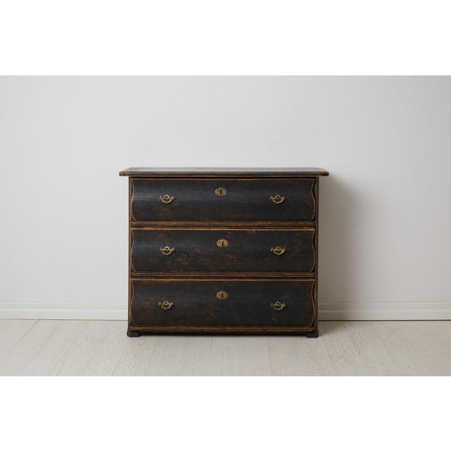 Swedish Chest of Drawers in Pine For Sale - Image 3 of 15