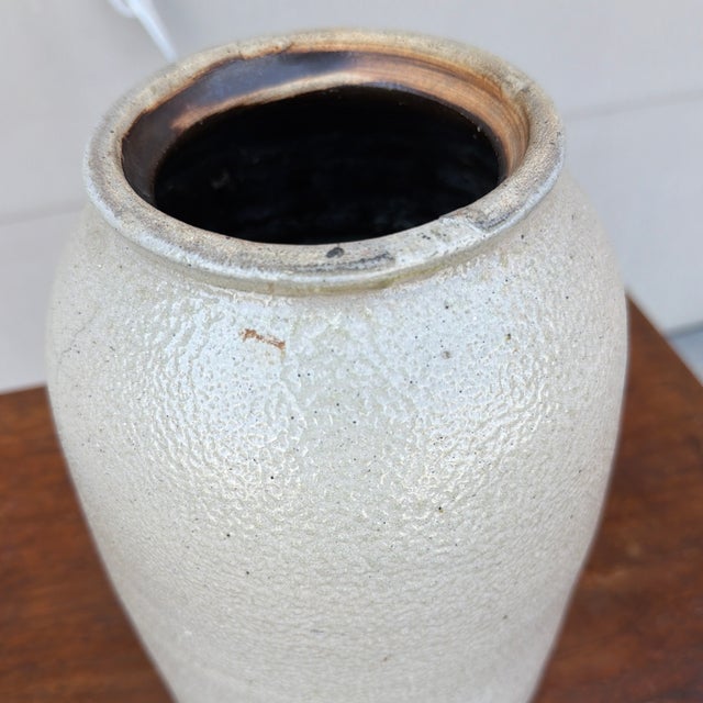 Late 19th Century Antique American Salt Glazed Stoneware Crock, Circa 1860–1880 For Sale - Image 5 of 9