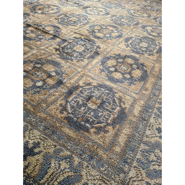 Early 1900s Antique Spanish Rug With Repeating Medallion Grid Pattern For Sale In Los Angeles - Image 6 of 8