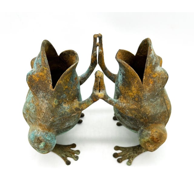 Vintage Metal Verdigris Frogs “Patty Cake” Figurines – Whimsical Garden Sculptures – Hollywood Regency / Organic Modern For Sale In Houston - Image 6 of 11