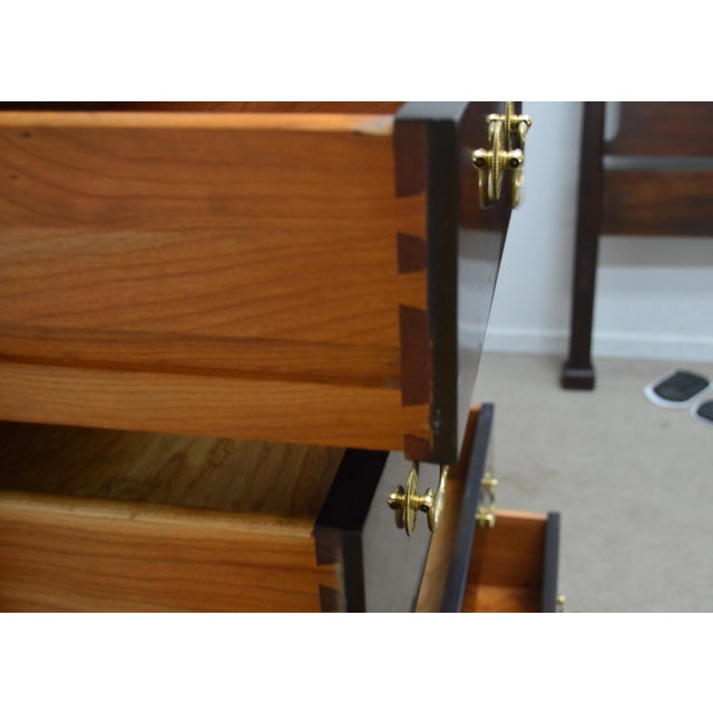 Stickley Mahogany Chest of Drawers For Sale In Philadelphia - Image 6 of 12