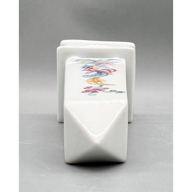 Vintage White Ceramic Obelisk With Colorful Floral Pattern For Sale In Houston - Image 6 of 10