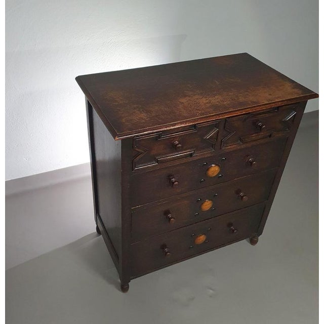 Brown English Charles II Chest of Drawers in Oak For Sale - Image 8 of 18