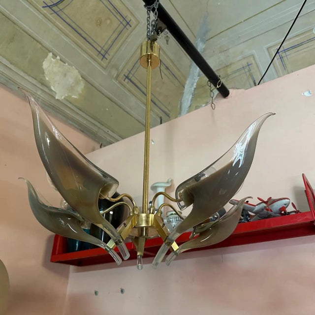 Barovier & Toso 1970s Mid-Century Modern Brown Murano Glass and Brass Chandelier by Franco Luce For Sale - Image 4 of 11