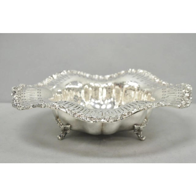 Early 20th Century Webster Wilcox 3236c International Silver Plated Scalloped Centerpiece Bowl For Sale - Image 17 of 18