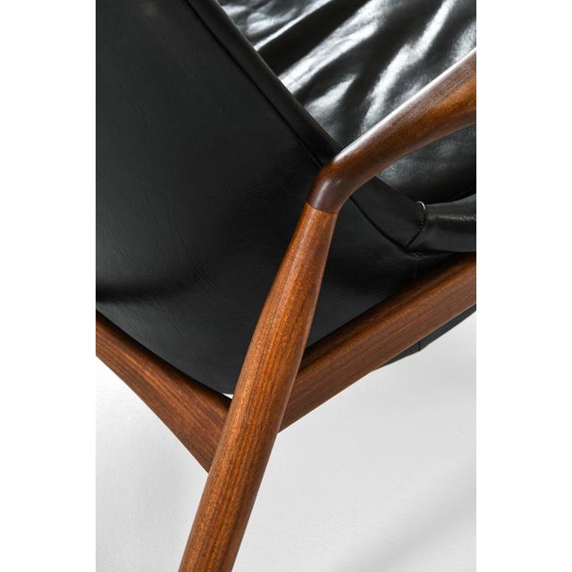 Sälen Easy Chairs in Leather and Teak attributed to Ib Kofod-Larsen, 1950s, Set of 2 For Sale - Image 6 of 11