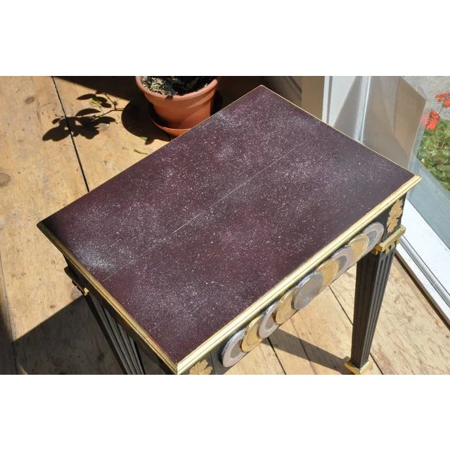 Neoclassical Faux Porphyry Painted Side Tables - a Pair For Sale - Image 3 of 4