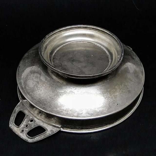 Art Deco Bowl, Hungary, 1950s, in Good conditions. Designed 1950 to 1959