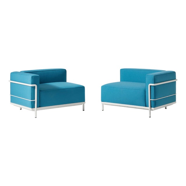 Grand Confort Lounge Chairs by Le Corbusier, Set of 2 For Sale